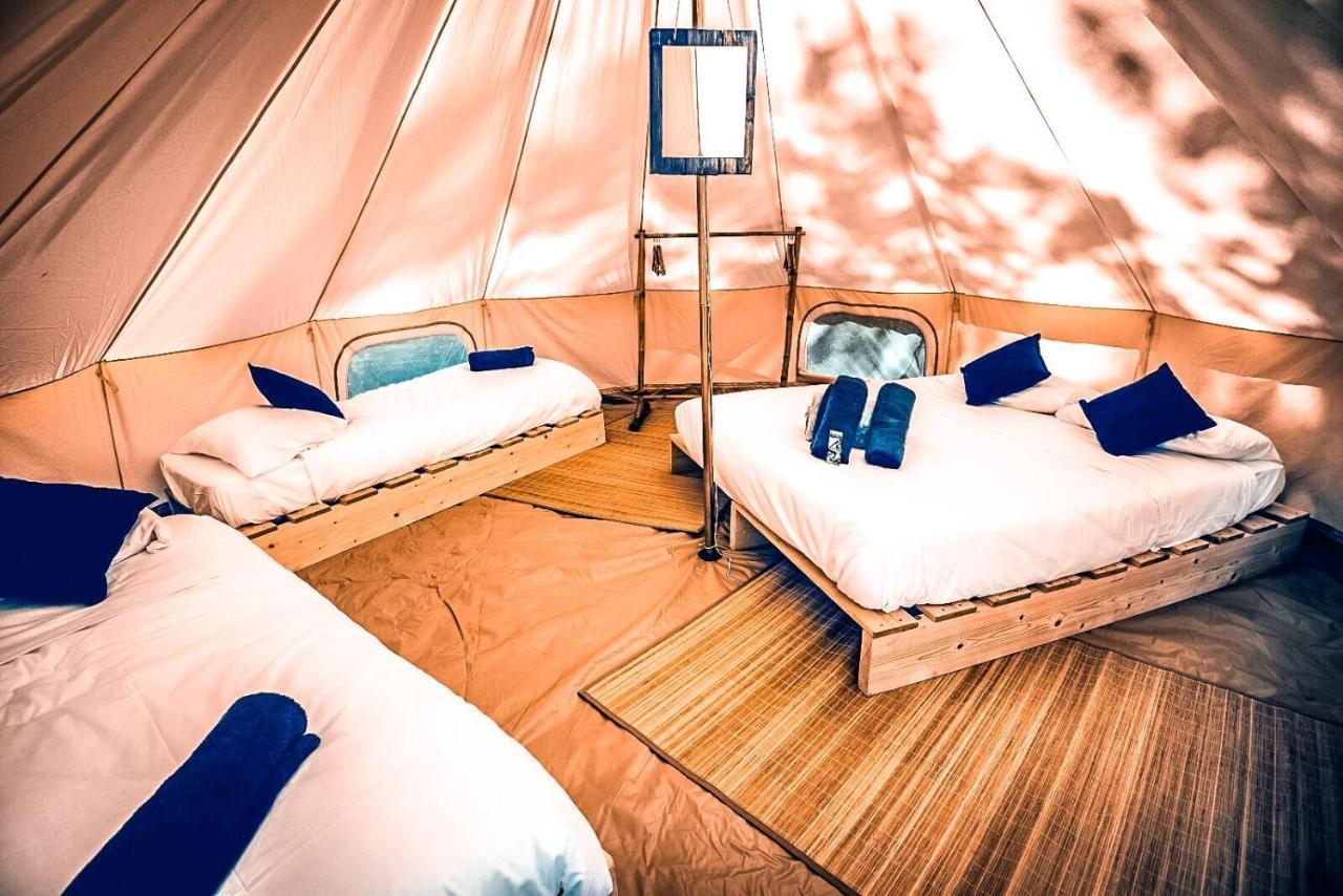 Lodg'Ing Secret Camp Ariege 호텔 Lordat 외부 사진